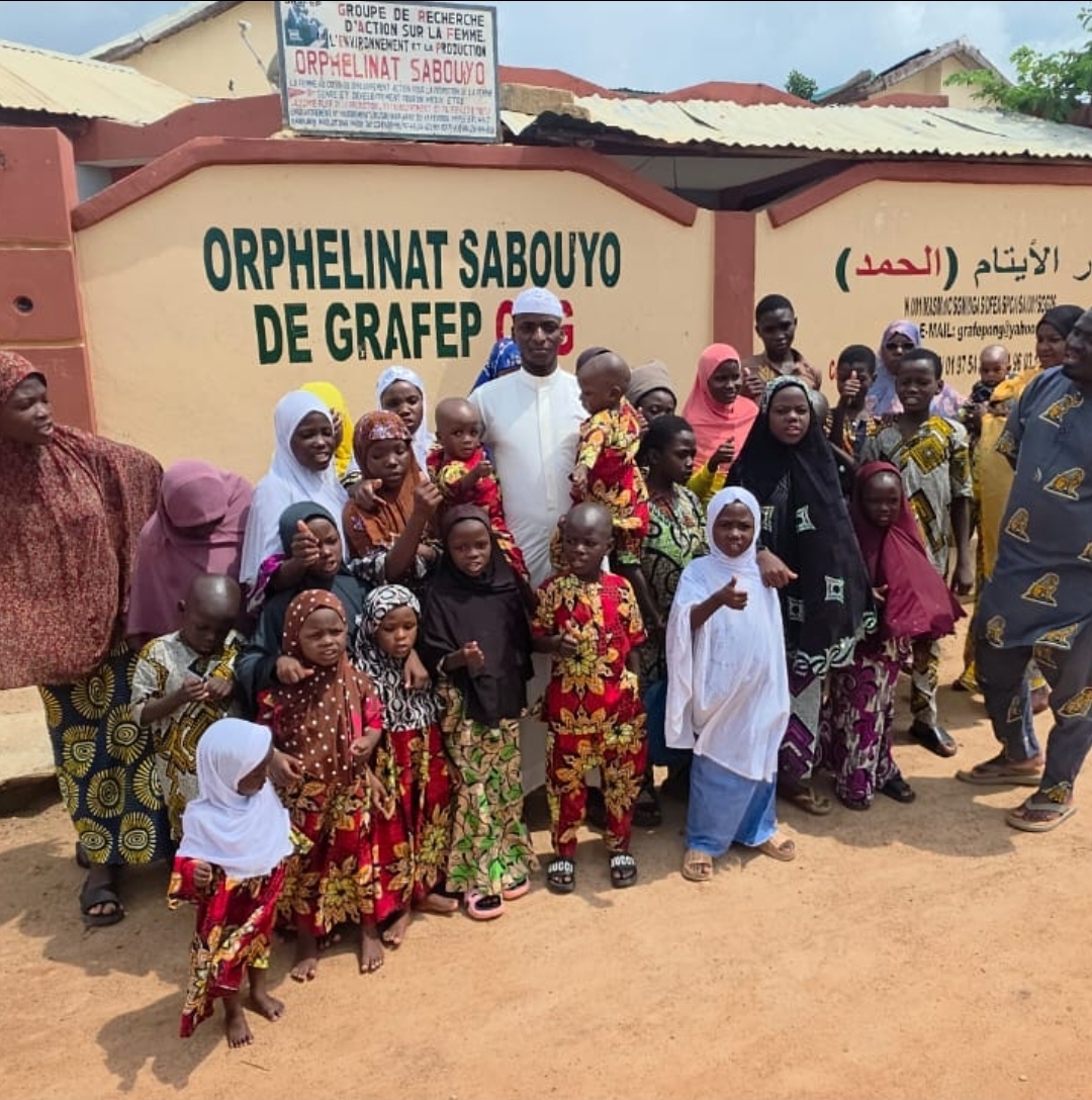 Visite aux enfants de l'orphelinat Sabouyo de Grafep